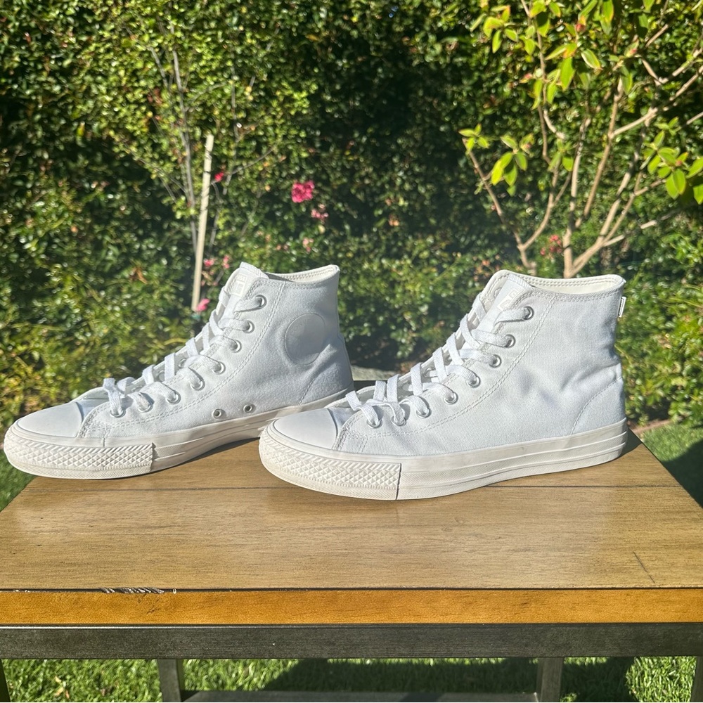Men’s Converse All White Chuck Taylor Pro Gem